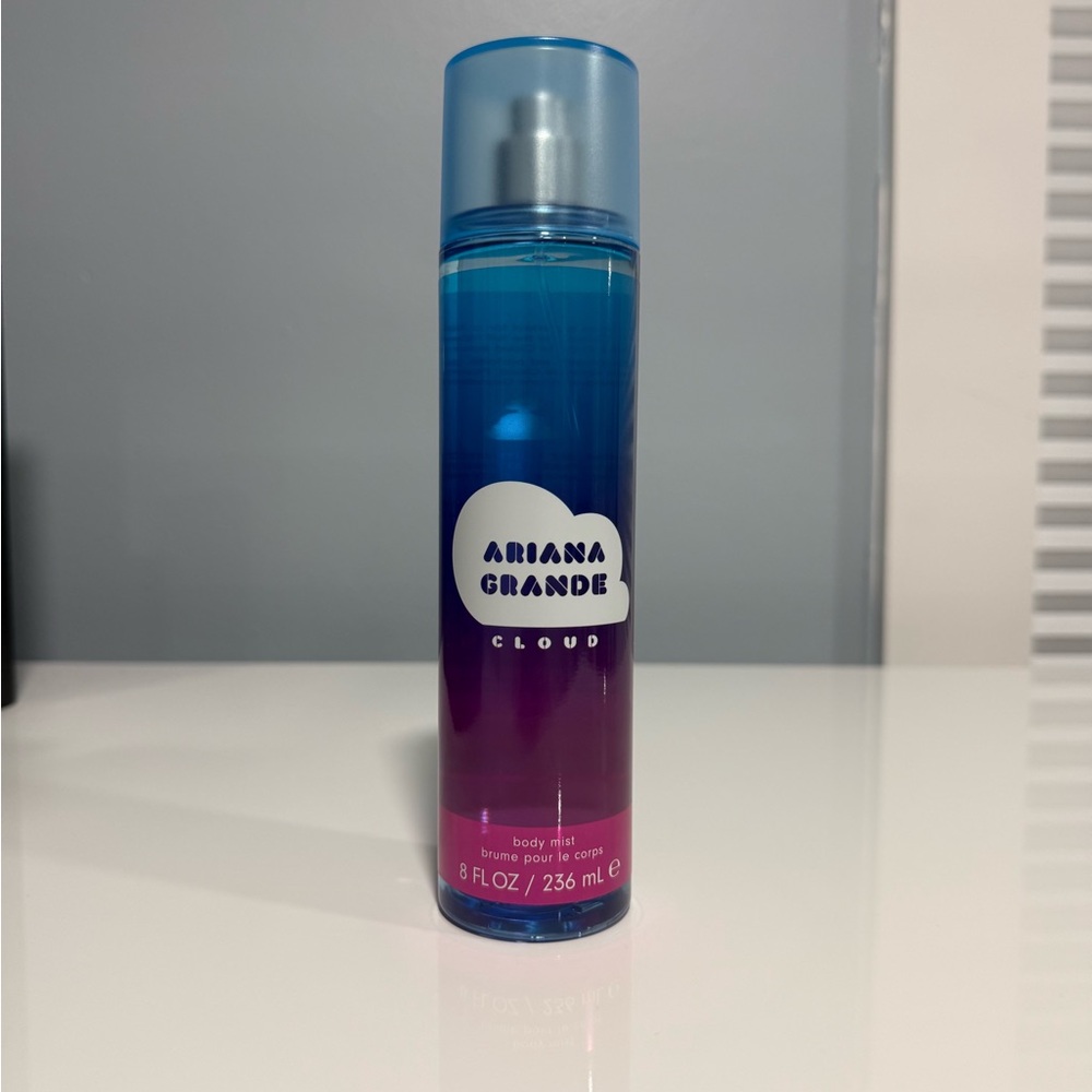 Ariana Grande Cloud Body Mist 8 oz – Brand New